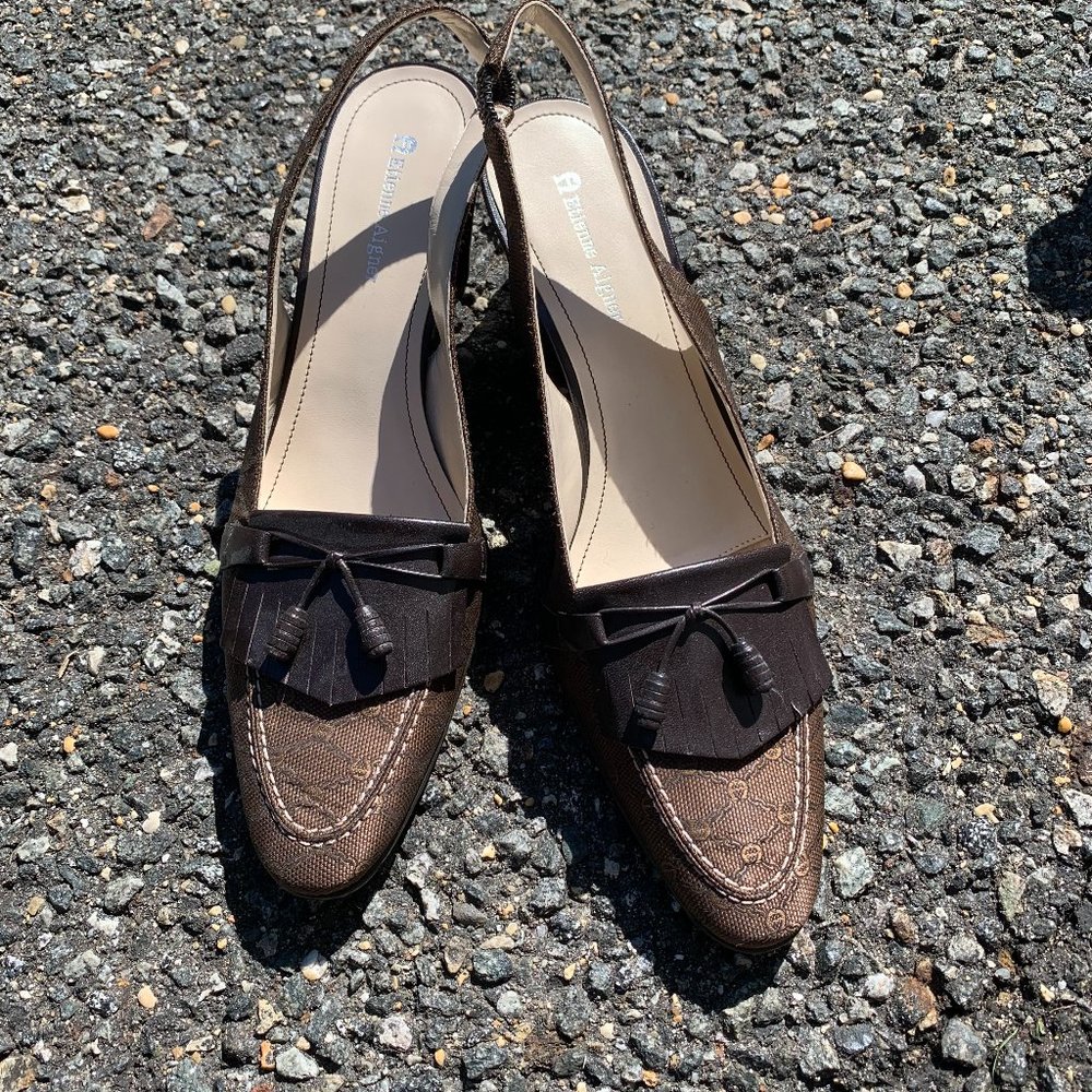 Donated Classic Logo Etienne Aigner New W/O Tags Sling Back Heels  - 9M